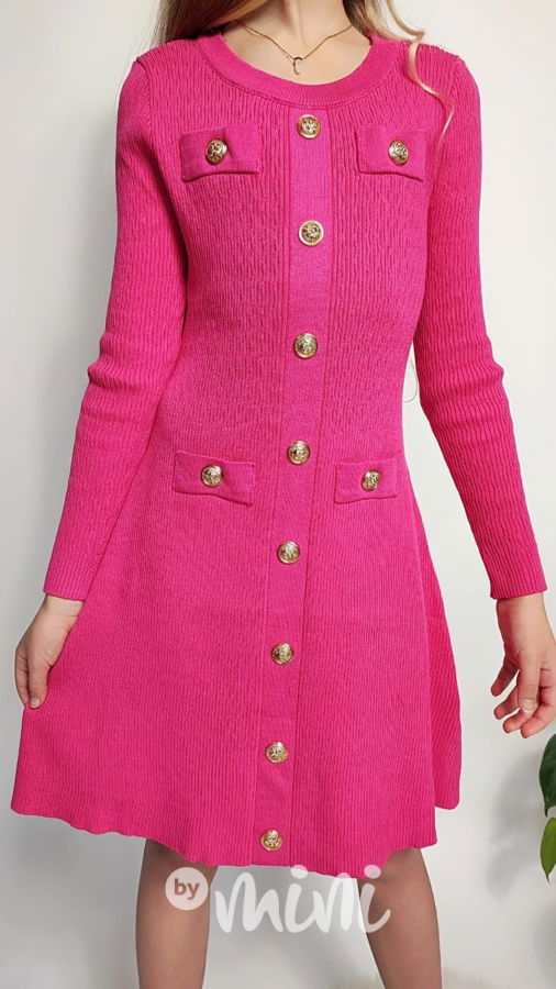 Svetříkové malinové šaty