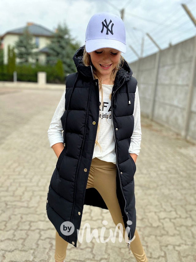 Long černá vesta s kožíškem uvnitř