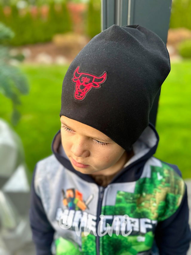 BULLS dvojitá beanie čepka černá