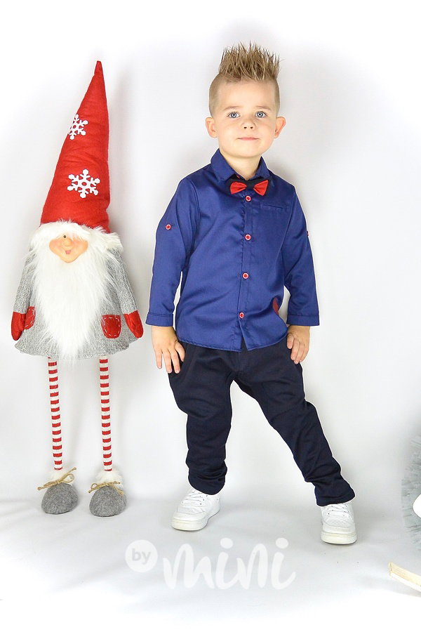 Modrá košile + motýlek + kalhoty