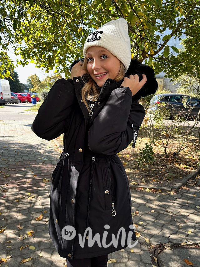 Černá zimní sporty parka