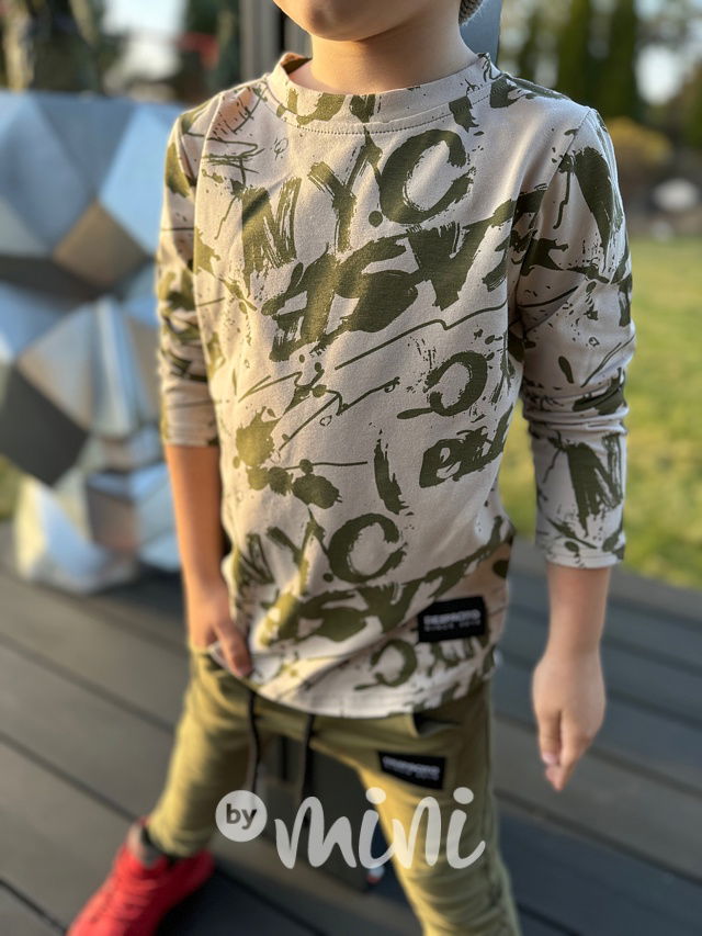 Letters khaki longsleeve blůzka *Despacito*