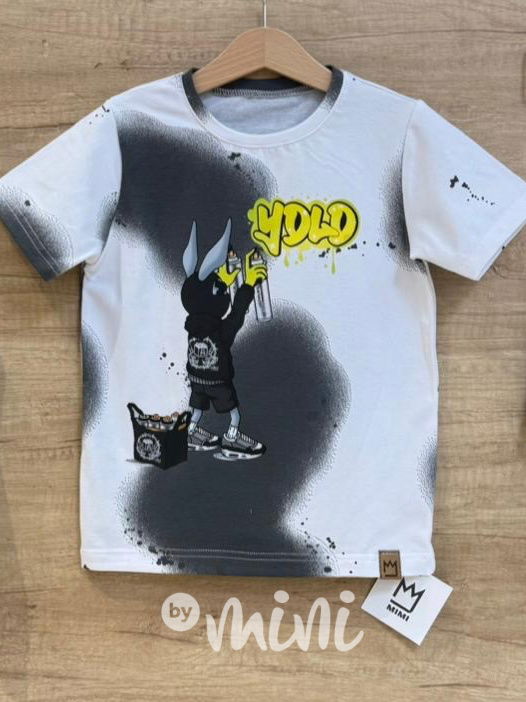 YOLO triko black splash
