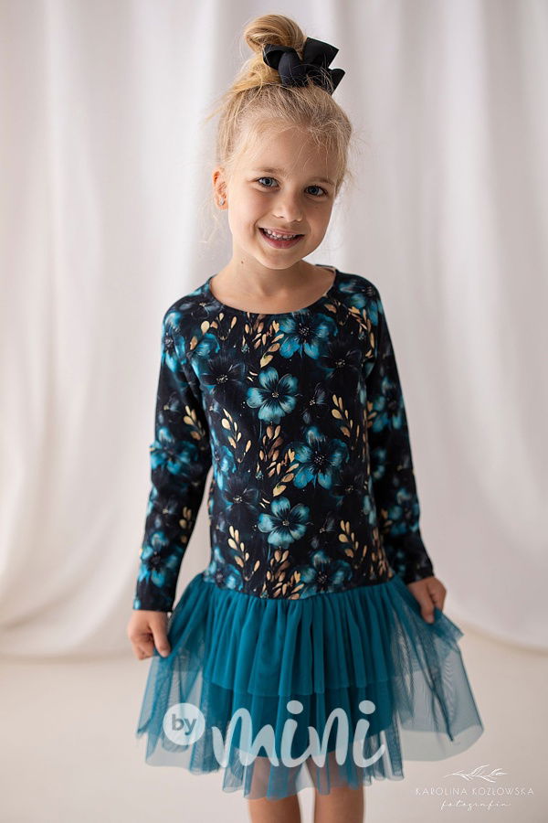 Lily Grey šaty s tylem midnight