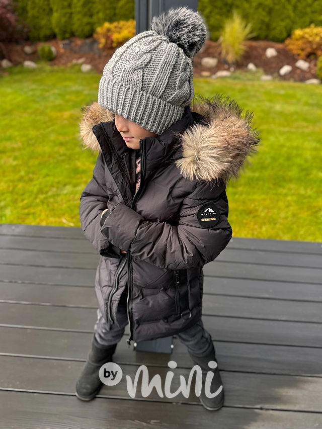 Zimní bunda s kožíškem černá