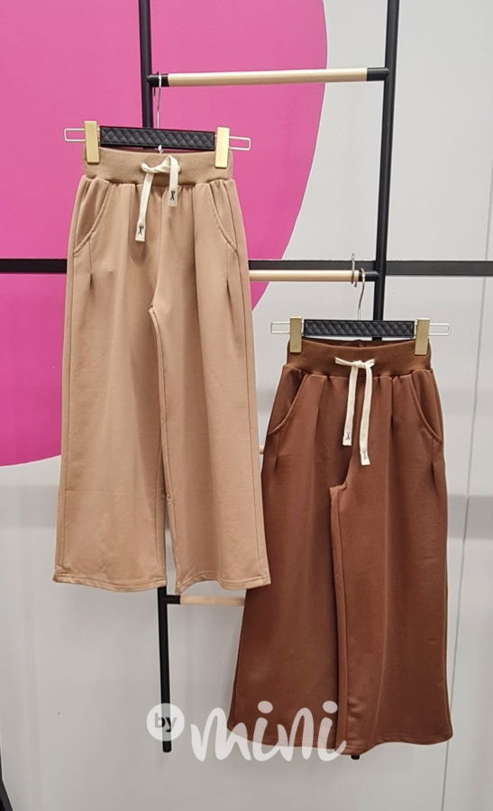 Široké relax tepláky béžové