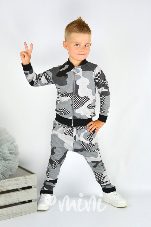 Šedá army souprava