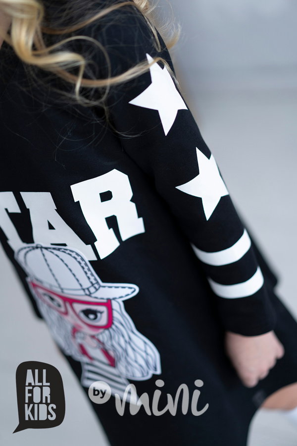 Star "A" šaty black