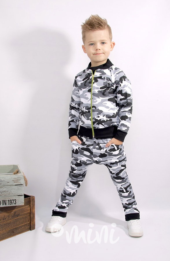 Black/white army souprava