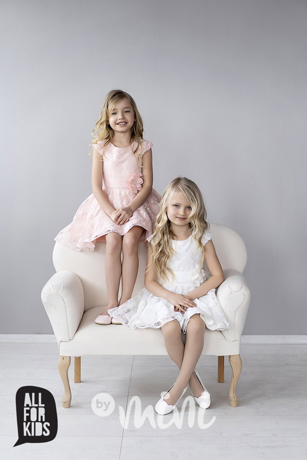 Luxury lososové šaty s krajkou a kytičkou