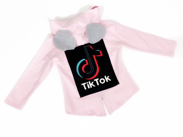 Tik Tok long mikina s ouškama - růžová
