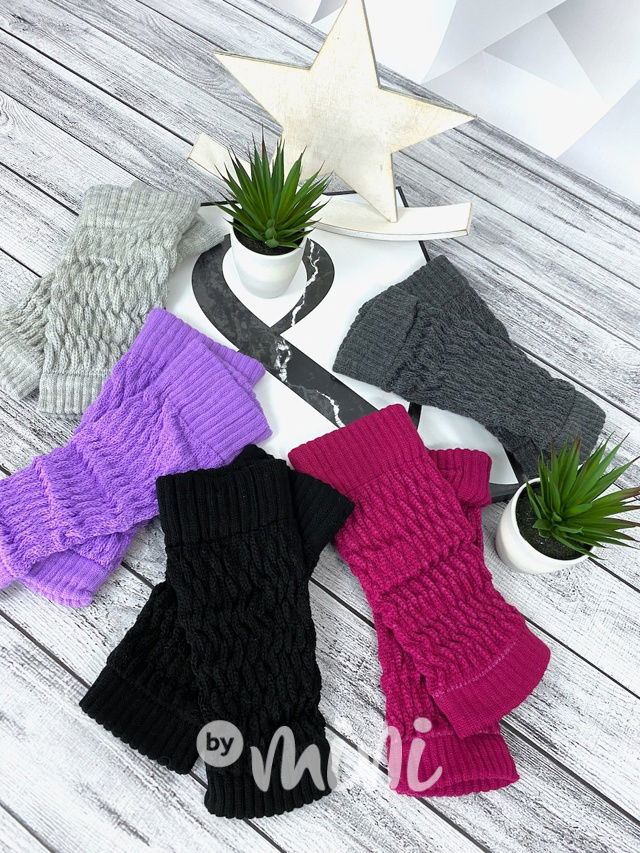 Teplé návleky černé