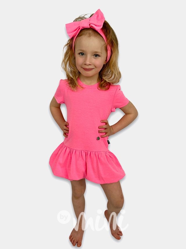 Neon pink šaty s balonovou sukní - krátký rukáv