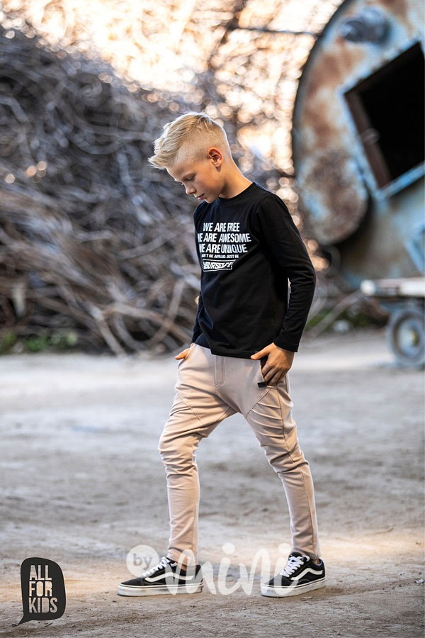 AWESOME longsleeve triko černé