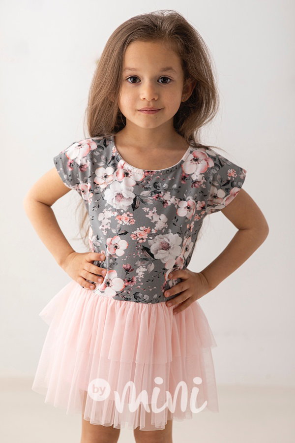 Lily Grey šaty s tylem Grey season