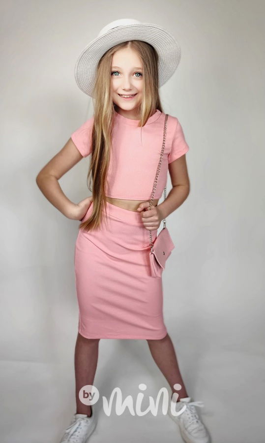 Triko + midi sukně + kabelka