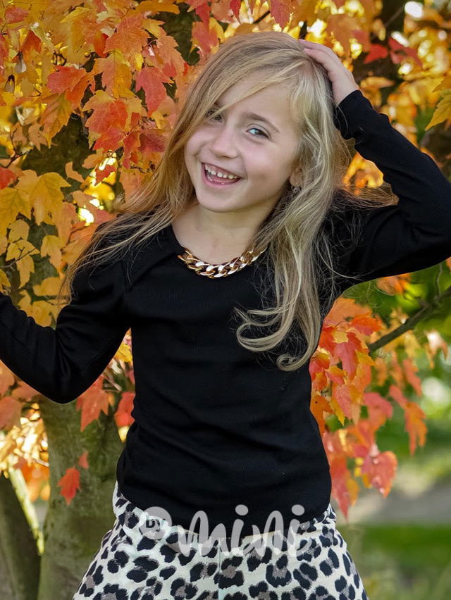 Černá blůzka se zdobením