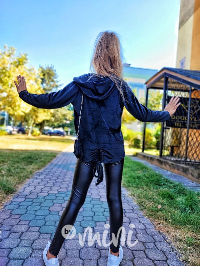 Velurová long mikina s kabelkou černá