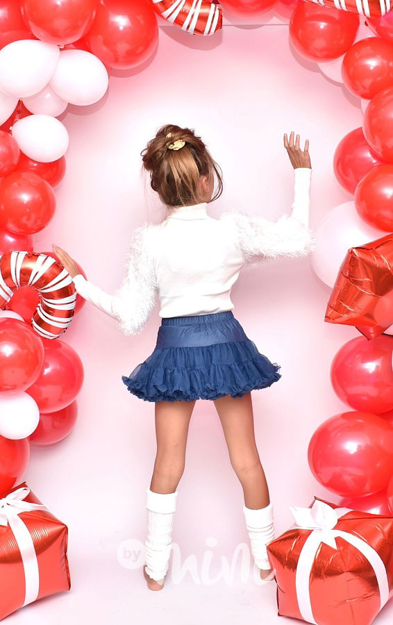 PREMIUM svetr s chlupatými rukávy off white