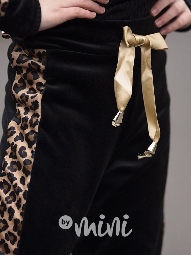 Velurová soft souprava black/animal