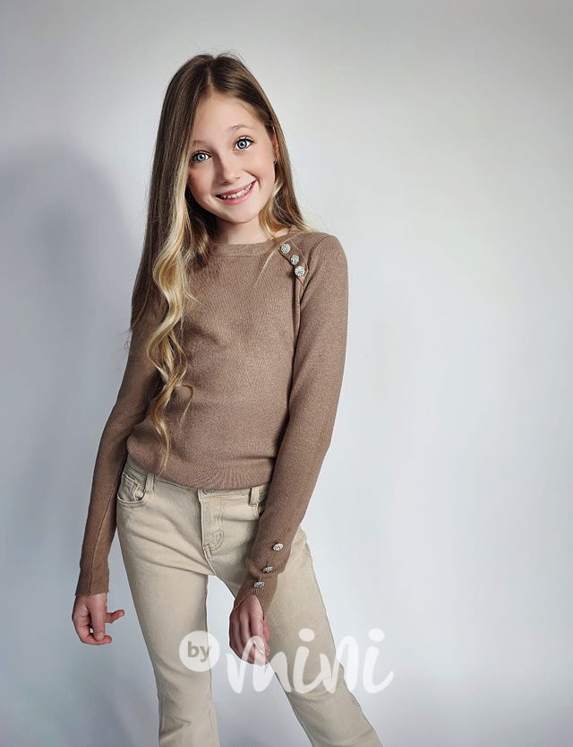 Cappuccino svetřík se zdobením