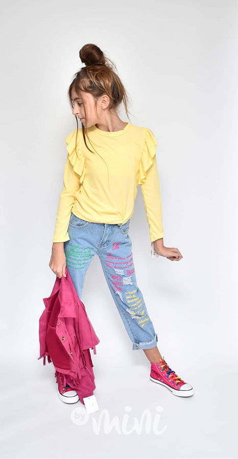 Spring fashion ripped jeans