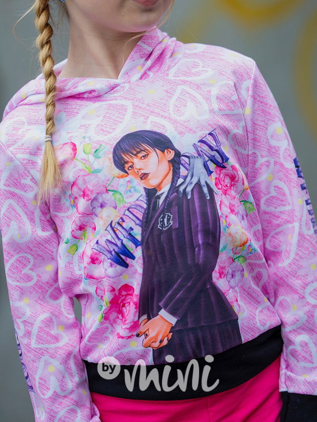 Wednesday mikina hearts