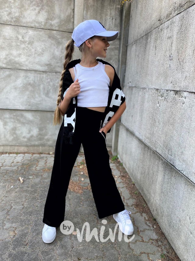 Černé kalhoty s řetízkem