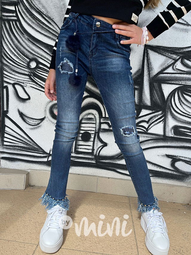 Design jeansy pompon