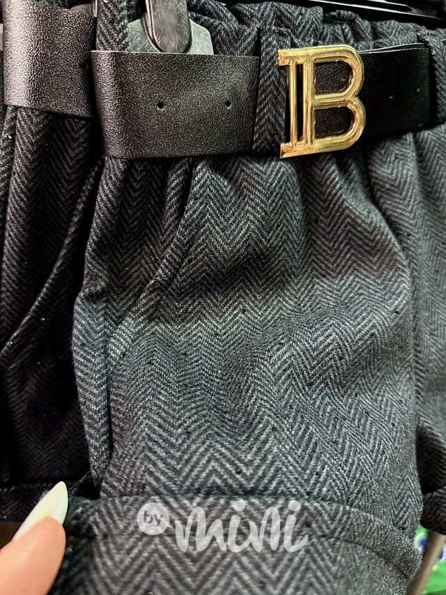 Podzimní kraťasy s páskem a kamínky antracit