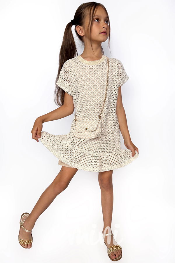 Děrované šaty s kabelkou beige