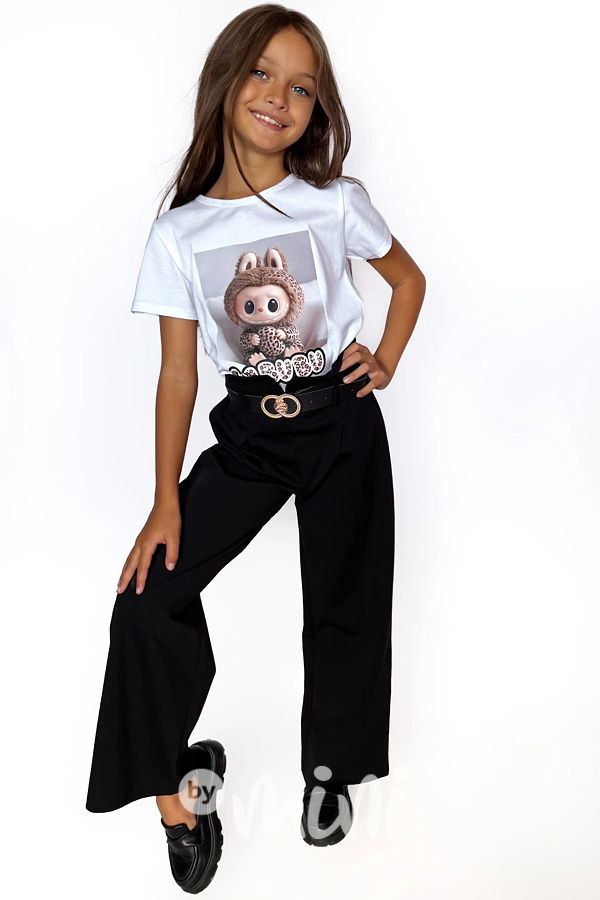 Široké černé kalhoty s páskem