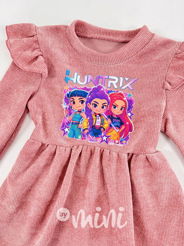 Huntrix teplé šaty růžové