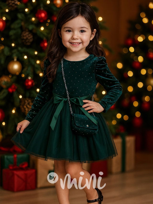 Smaragdové šaty s kabelkou