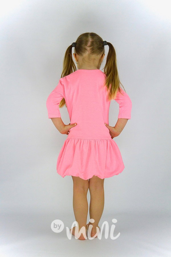 Neon pink dress s balónovou sukní