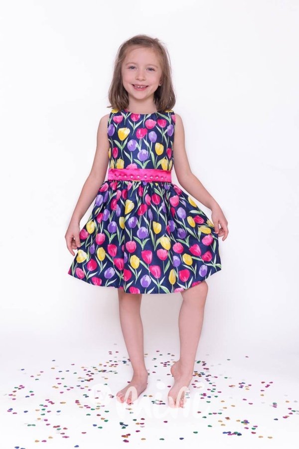 Dívčí šaty s tulipány