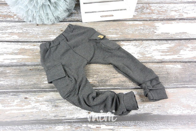 Zateplené tmavě šedé baggy kapsáče zip
