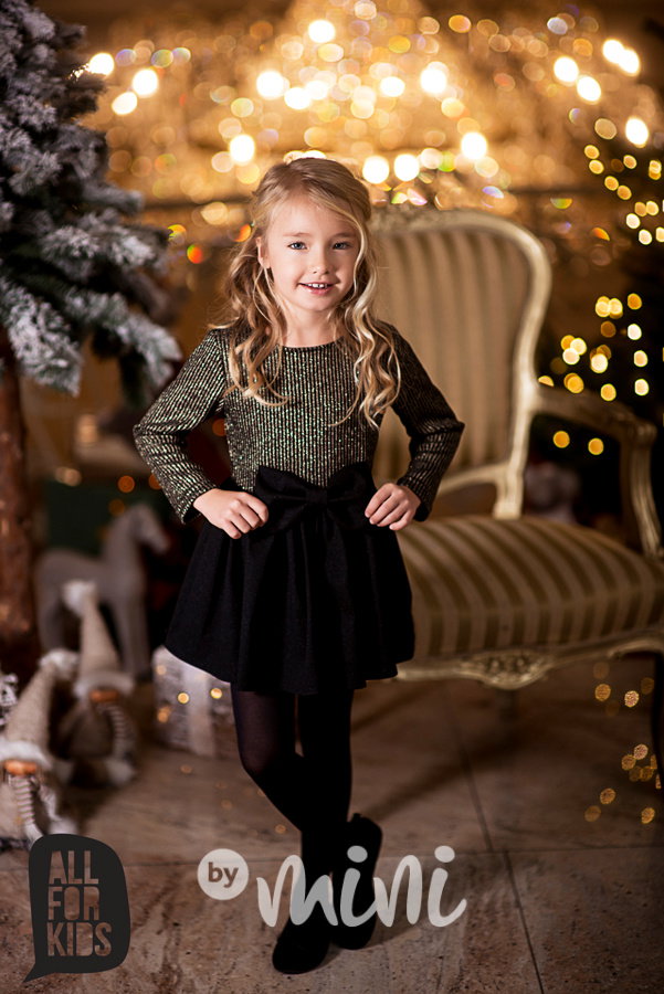 Černozlaté sváteční šaty s mašlí