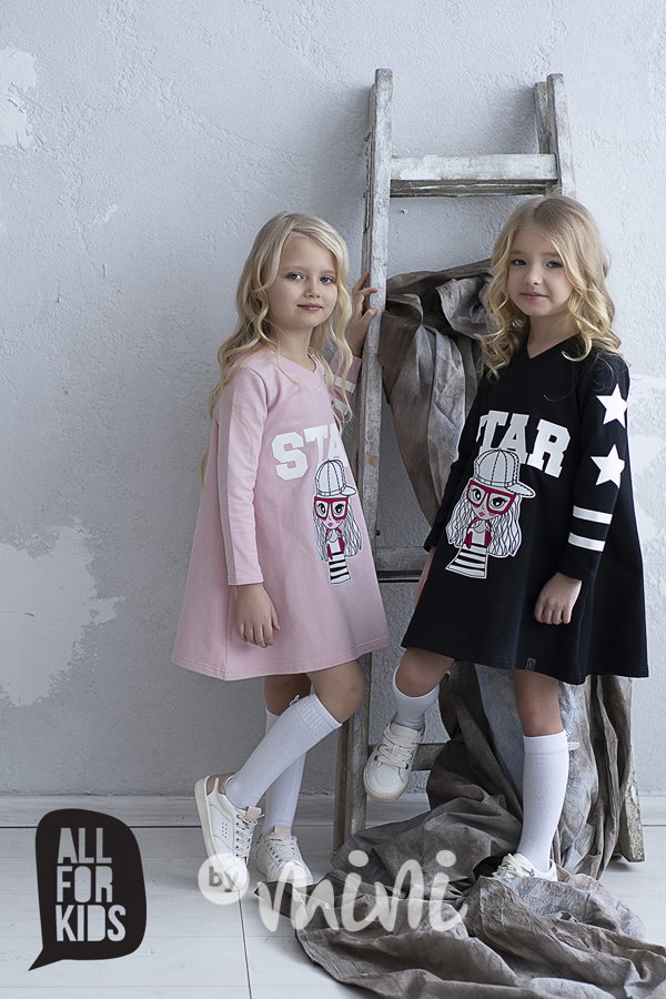 Star "A" šaty black
