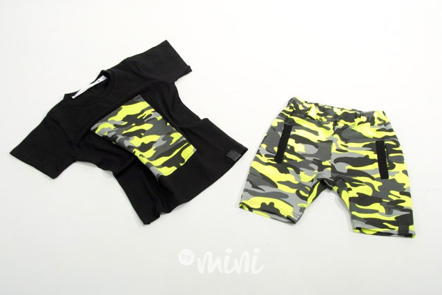 Neon army shorts + triko