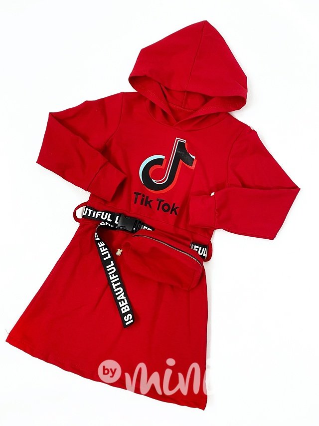 Tik Tok red sporty hoodie dress + ledvinka