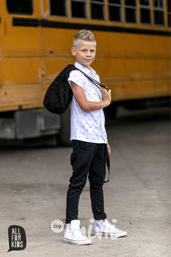 Bavlněná bílá košile s krátkým rukávem