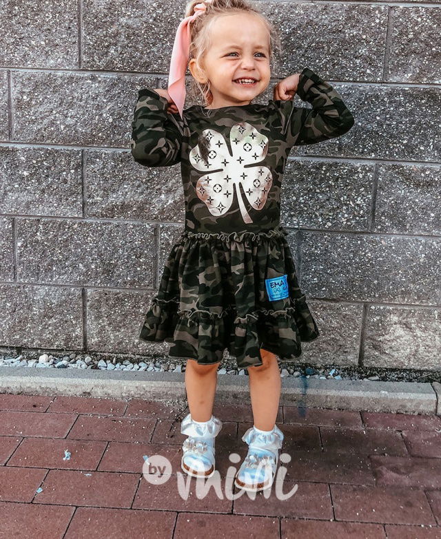 Maxi točivé šaty čtyřlístek - army