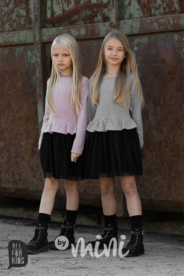 Svetrové šaty s tylem grey