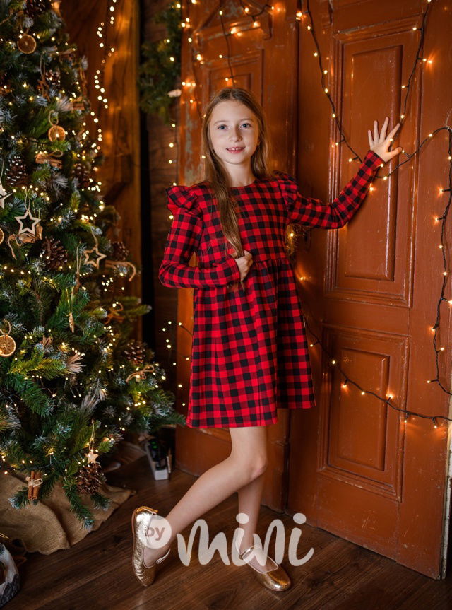 Karo sváteční šaty s řasením