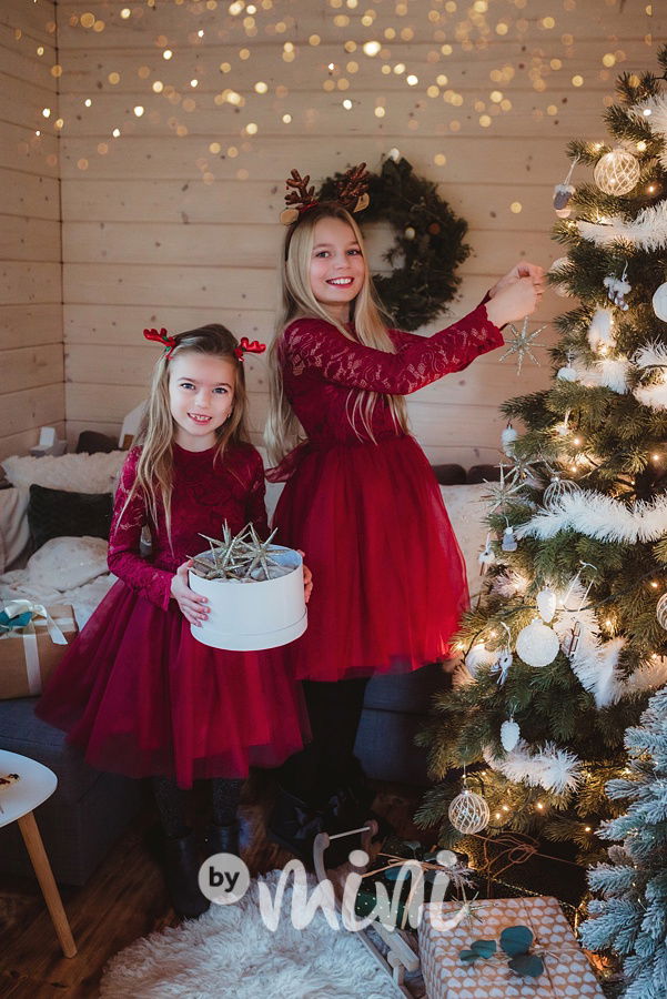 Princess krajkové šaty s maxi tylovou sukní bordo