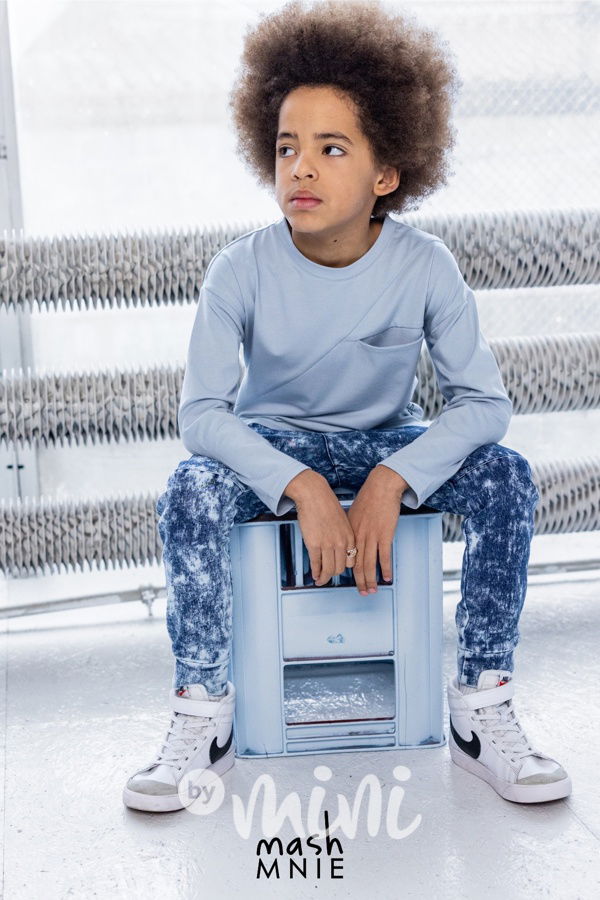 Acid wash blue jeans *MashMnie*