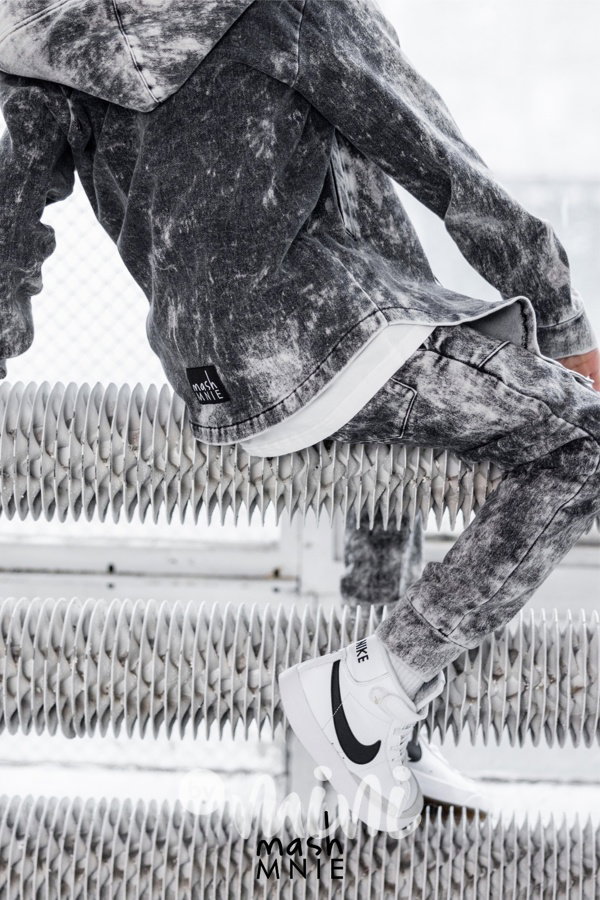 Acid wash black jeans *MashMnie*