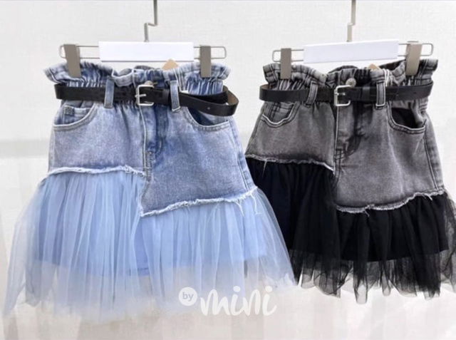 Blue jeans sukně s tylem a páskem
