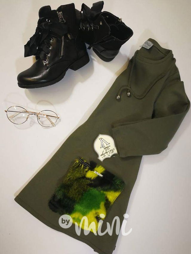 Khaki šaty